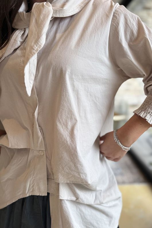 Paloma Hitch Neckerchief Blouse Calico